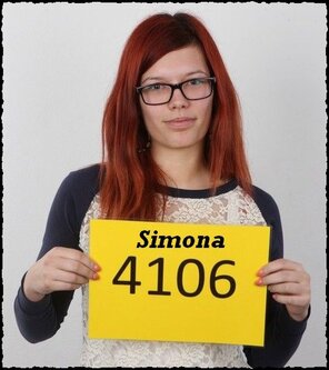 amateur pic 4106 Simona (1)
