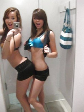 When hot girls go into the dressing room together...