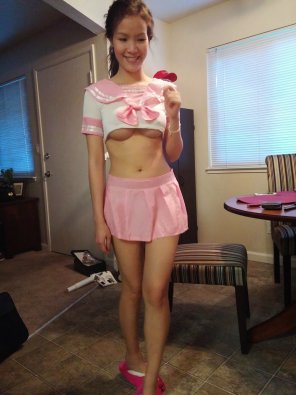 amateur pic Shy Sailor Moon