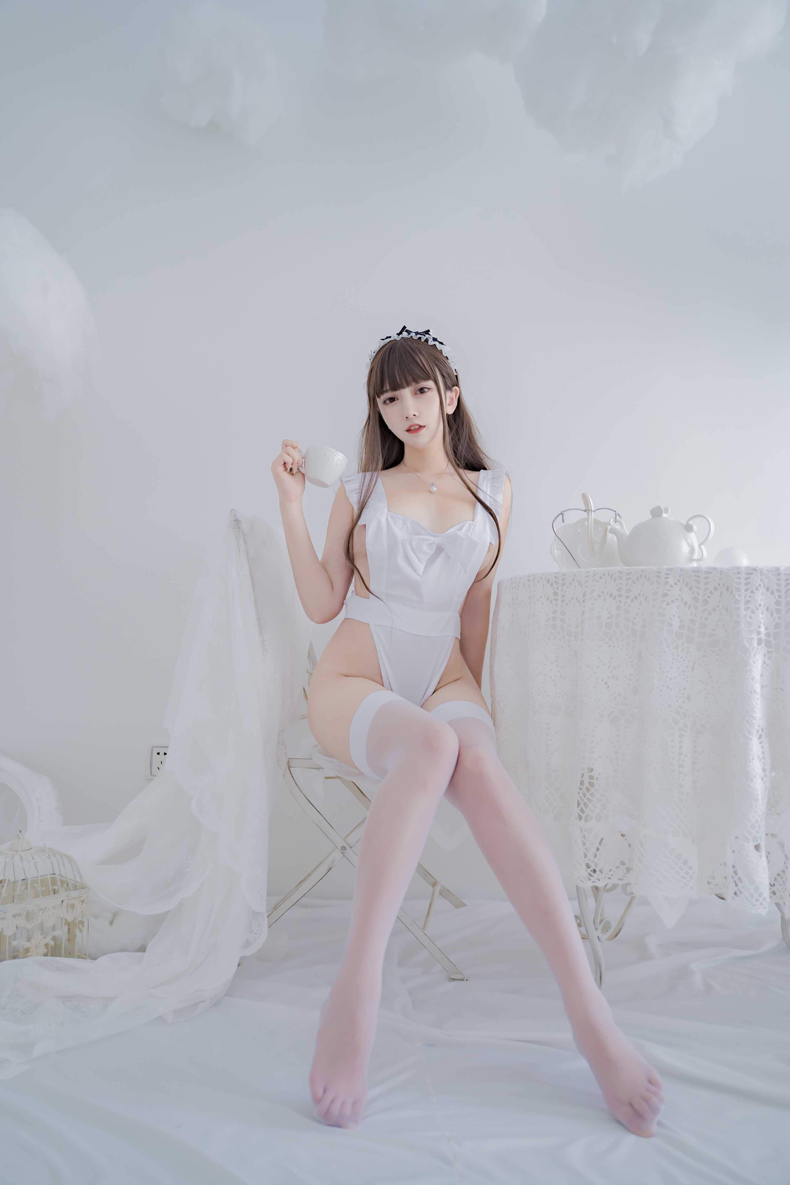 amateur photo Mixian Sama (过期米线线喵) - 连体围裙 (7)