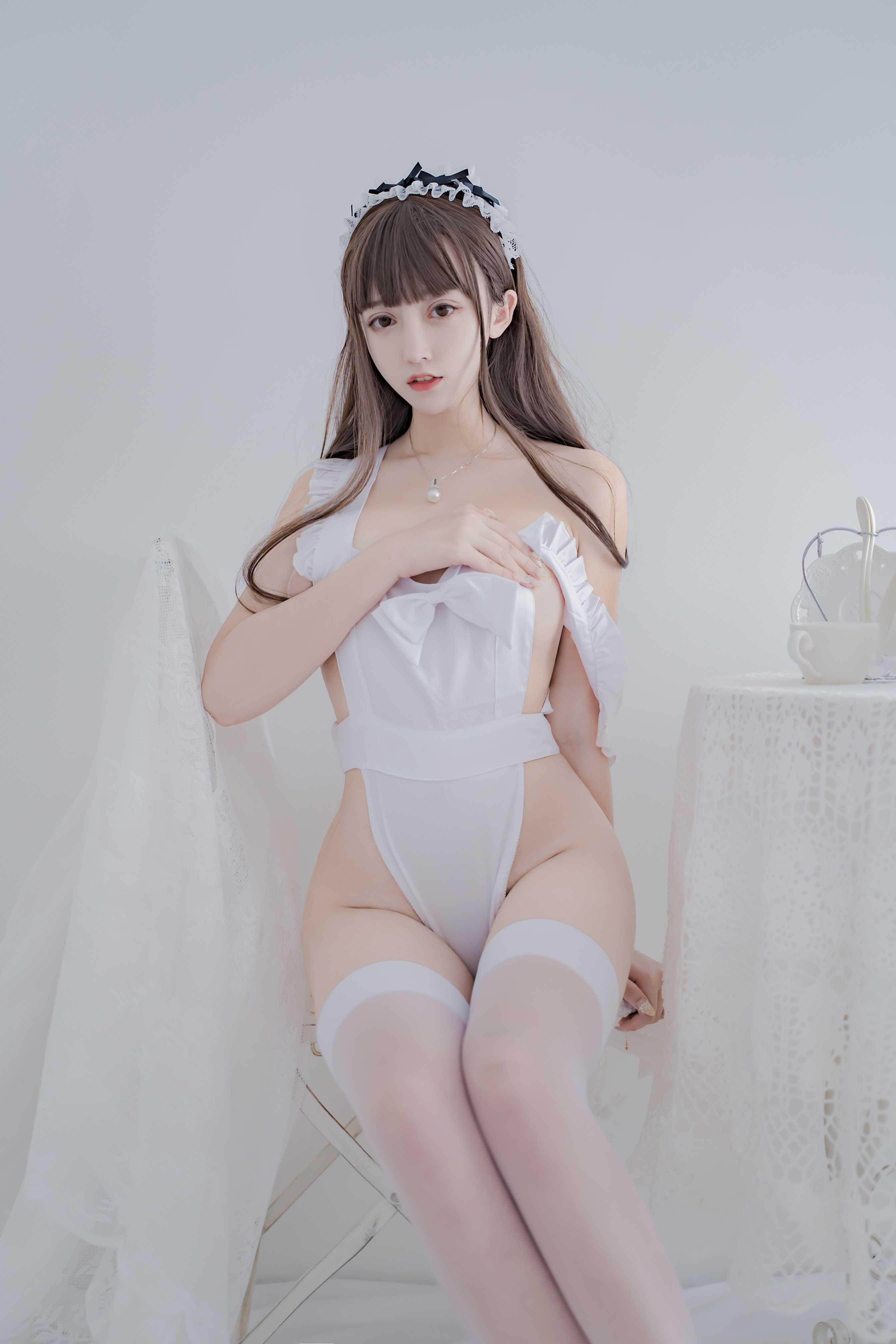 amateur photo Mixian Sama (过期米线线喵) - 连体围裙 (12)