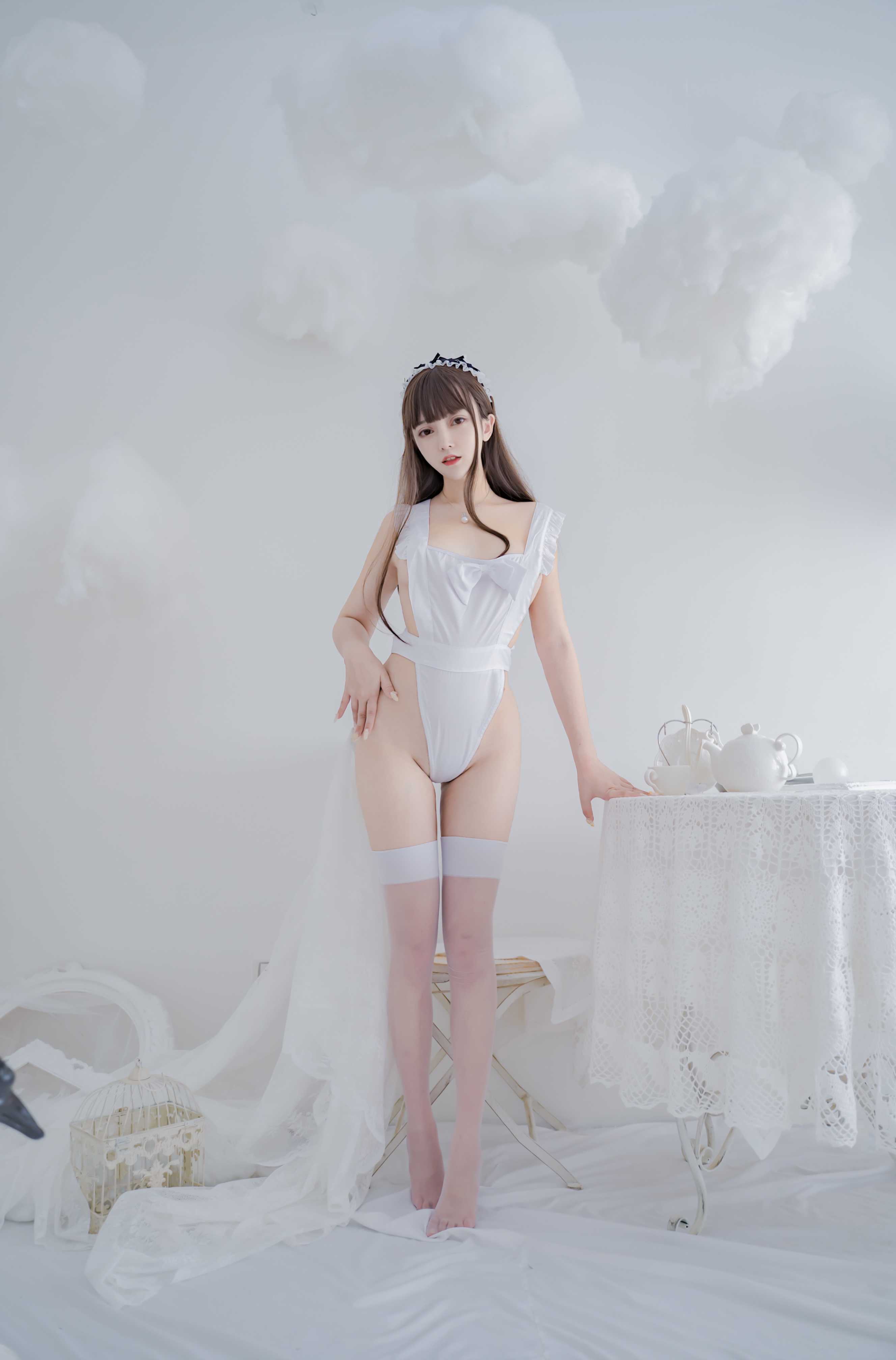 amateur photo Mixian Sama (过期米线线喵) - 连体围裙 (13)