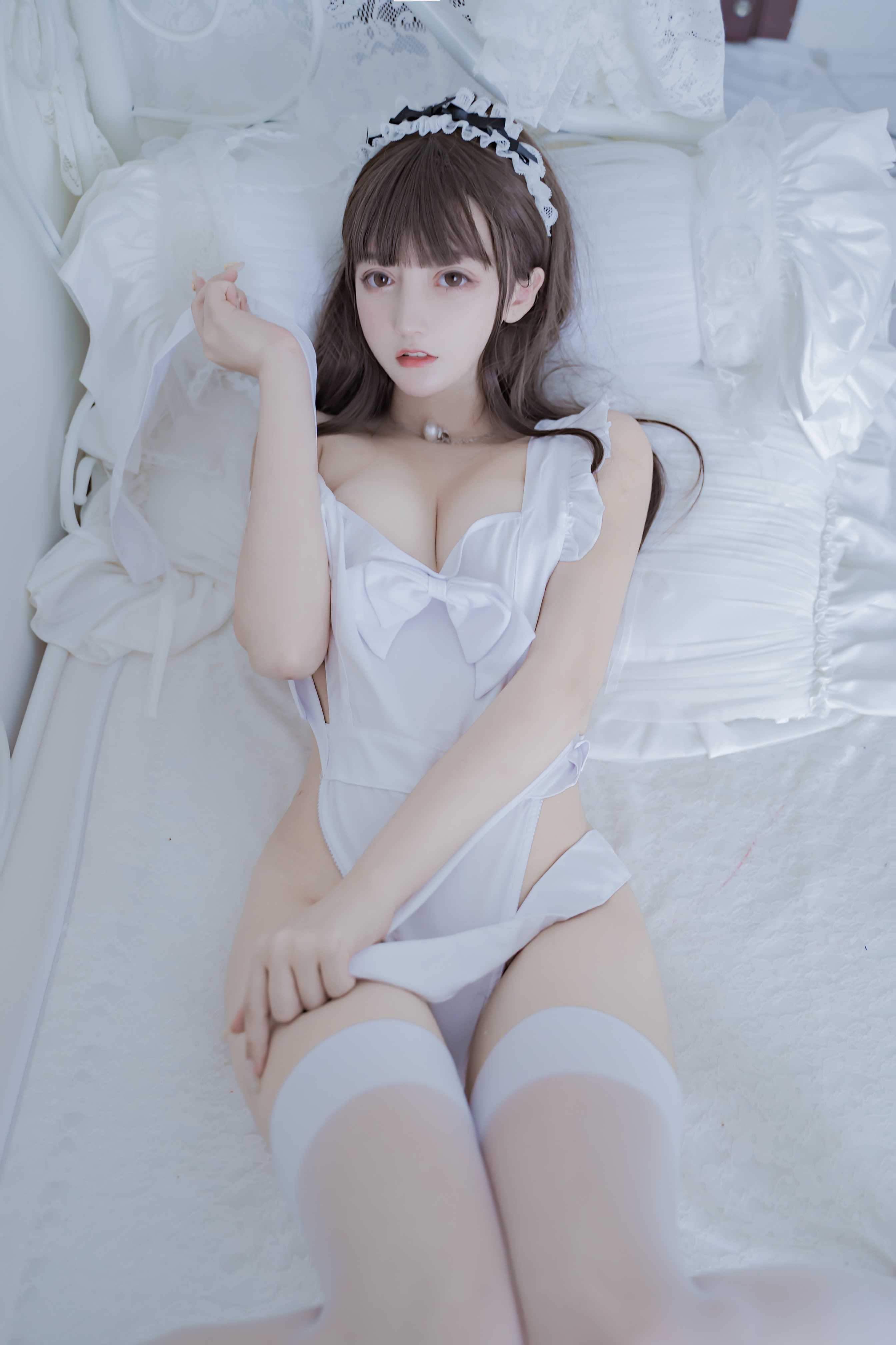 amateur photo Mixian Sama (过期米线线喵) - 连体围裙 (30)