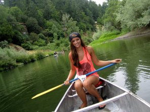 amateur pic Cutie canoeing candescently