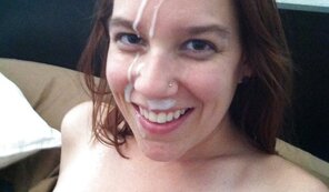 amateur pic Laughing-While-Taking-A-Cum-Facial-25-752x440