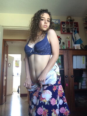 amateur photo Nude Amateur Pics - Amazing Latina Teen Selfies046
