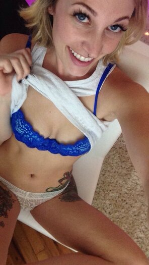 amateur pic (221)