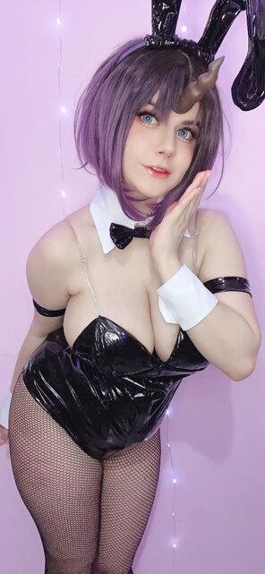 amateur pic Punk Macarroni - Elma Bunny Suit (7)