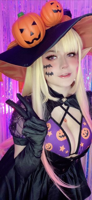 amateur pic Punk Macarroni - Marin Kitagawa Witch (4)