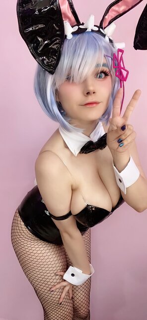 Punk Macarroni - Rem Bunny Suit (4)