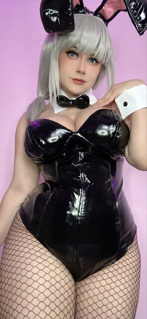 amateur pic Punk Macarroni - Tsuki Uzaki Bunny Suit (2)