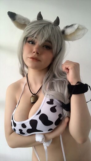 amateur pic Punk Macarroni - Tsuki Uzaki Cow (13)