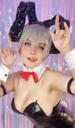 amateur pic Punk Macarroni - Uzaki Bunny Suit (2)