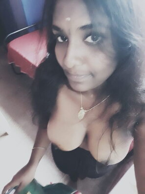 amateur pic Black tamil beauty teen