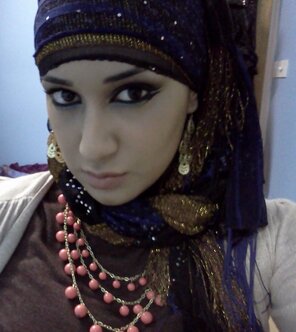 amateur pic Hijab Big Boobs Zaineb (60)