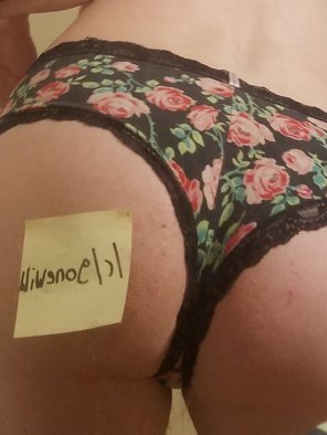amateur pic Myself in a floral thong while I was bored at work today