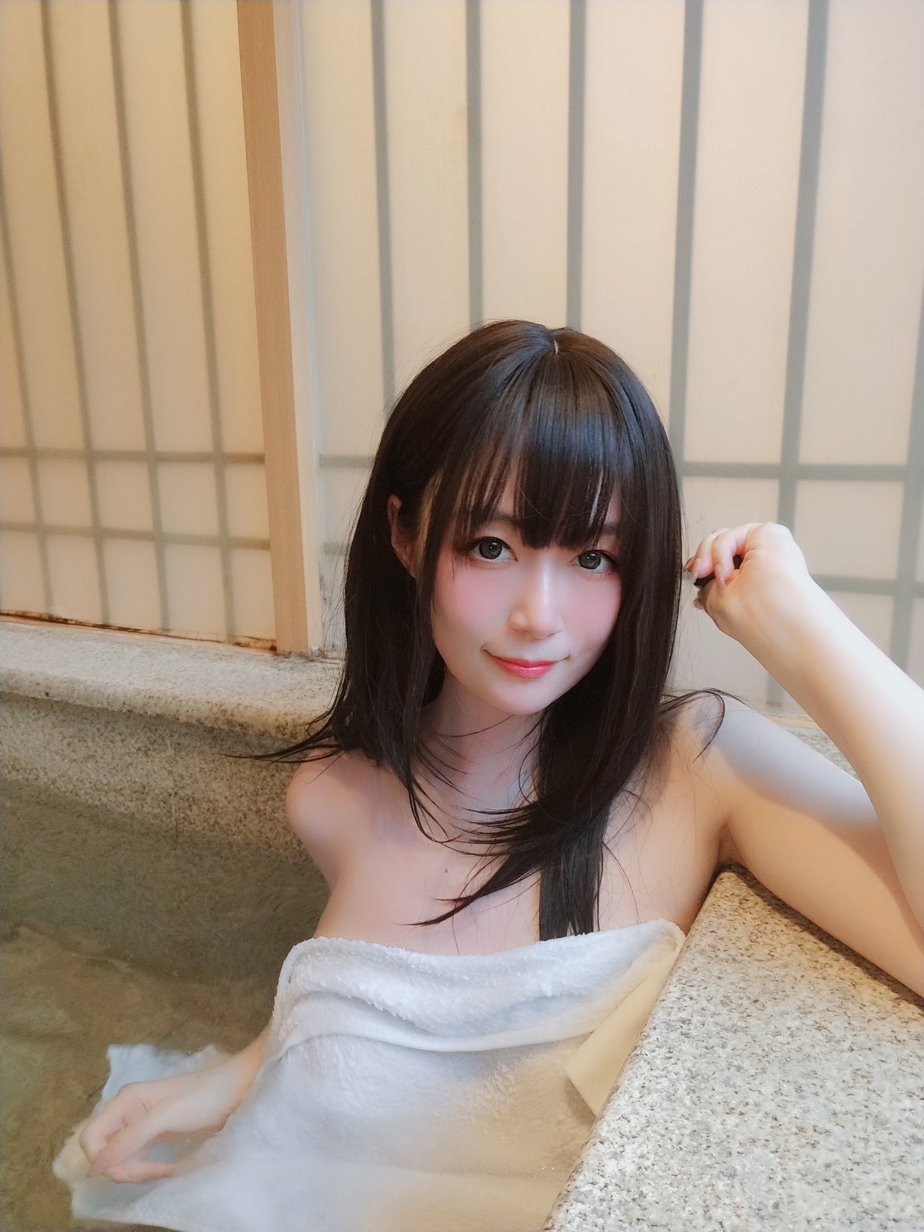 amateur photo Baiyin811 (白银81) - 女场浴池下 (31)