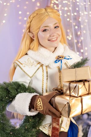 amateur pic CarryKey-Zelda-Xmas-2