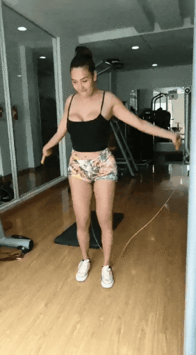 amateur photo Jumping rope