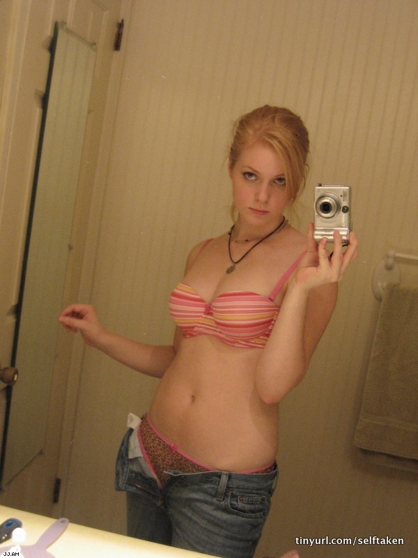 amateur photo Selfshot_mirror00703