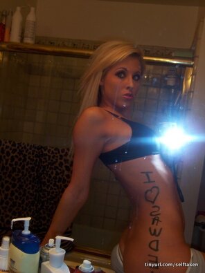 amateur pic Selfshot_mirror01095