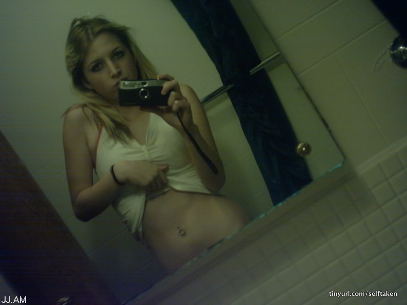 amateur photo Selfshot_mirror00016