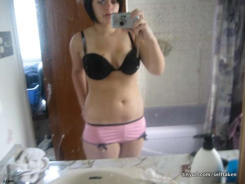 amateur photo Selfshot_mirror00500