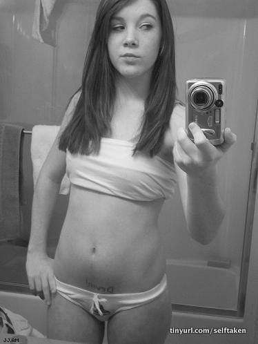 amateur photo Selfshot_mirror00546