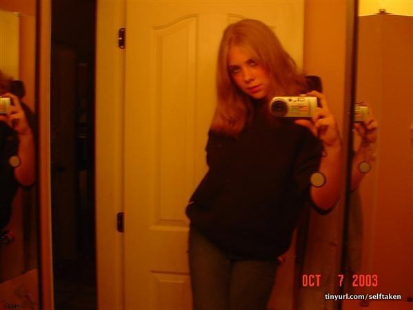 amateur photo Selfshot_mirror00096