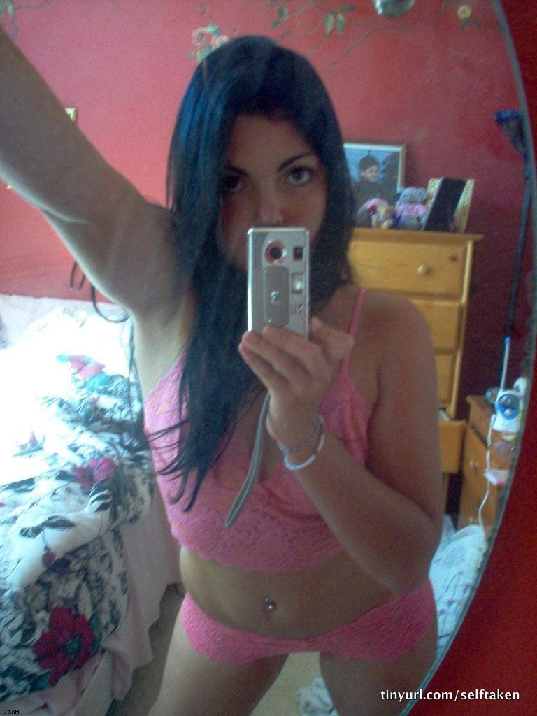 amateur photo Selfshot_mirror00098