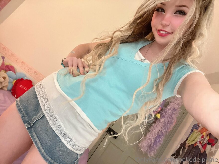 Belle-Delphine-Short-Skirt-Strip-Pussy-Tease-Onlyfans-Video-25