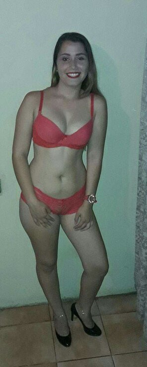 amateur pic 1000026193