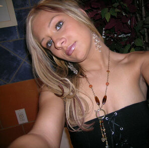 amateur pic IMG (123)