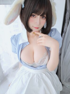 amateur pic Baiyin811 (白银81) - Vol.96 兔女仆 (128)