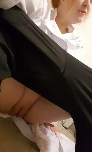 amateur photo Come [f]uck me on the floor & leave me a quivering ginger mess.