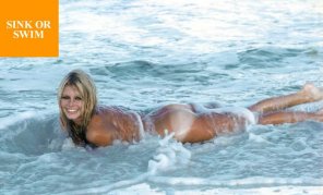 amateur pic Happy in the water with her tanlined butt