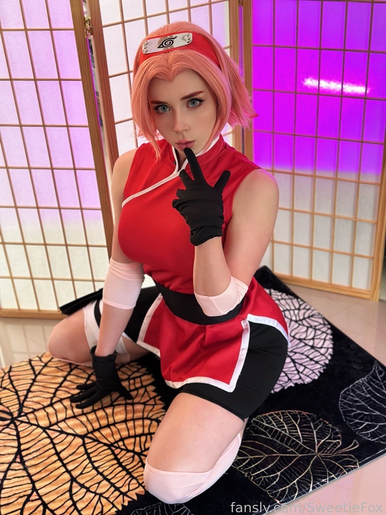 amateur photo Sweetie-Fox-Sakura-Haruno-3