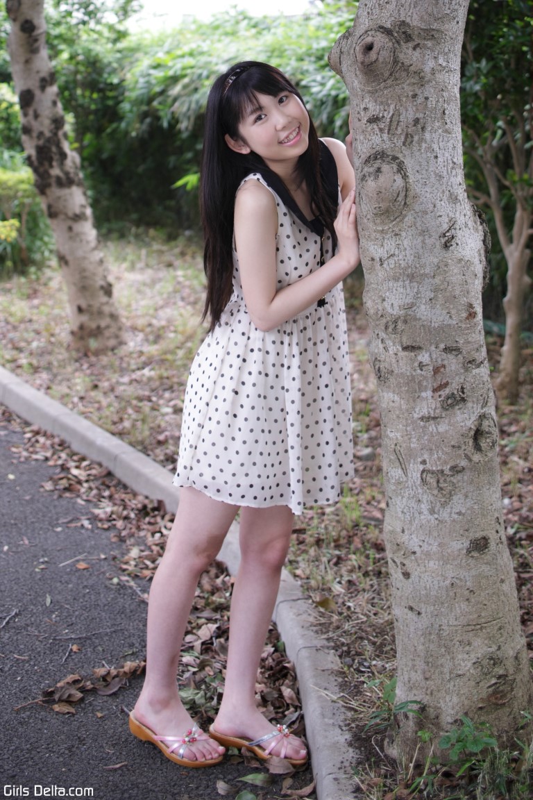 amateur photograph GirlsDelta-Hiromi-017