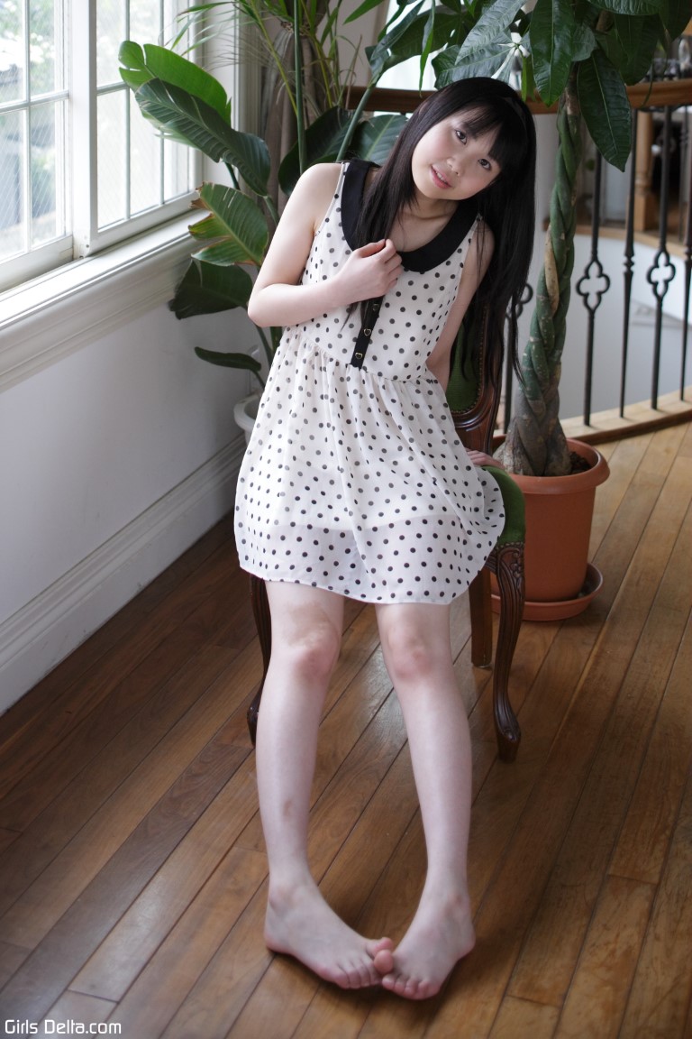 amateur photograph GirlsDelta-Hiromi-020