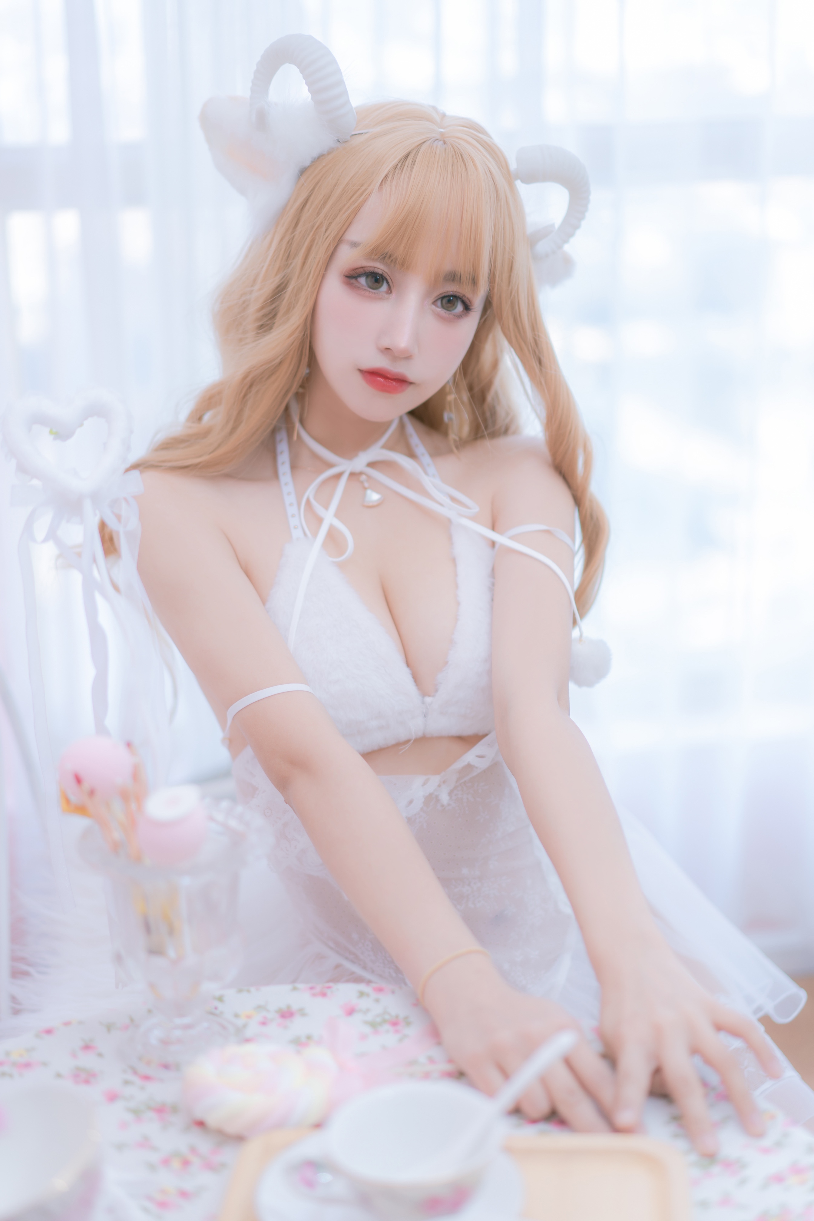 amateur photo Mixian Sama (过期米线线喵) - Vol.127 小羊咩【生日限定】 (28)