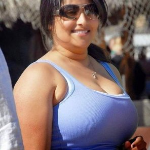 Huge Desi