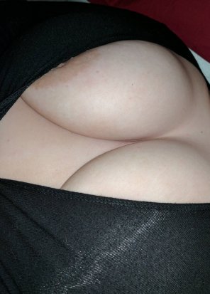 My girlfriend bursting out