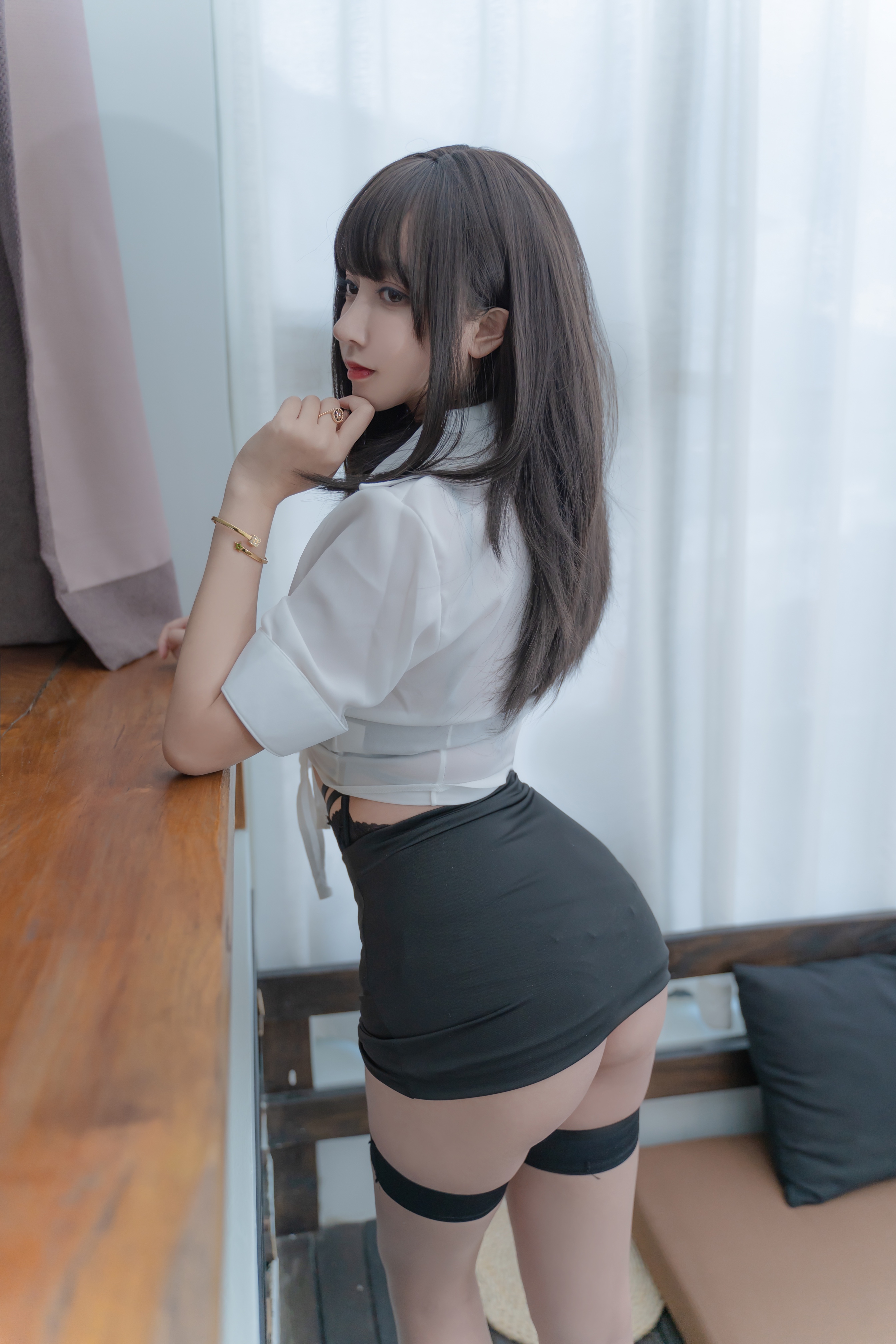 amateur photo Mixian Sama (过期米线线喵) - 职场新人 (12)