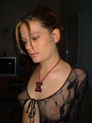 amateur pic 0076AP (208)