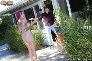 ANNA BELL PEAKS PIC508