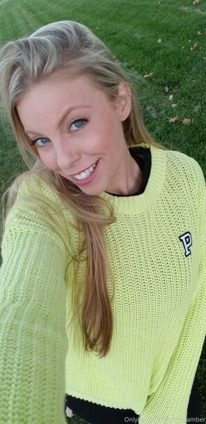 amateur pic britney amber mommy (836)