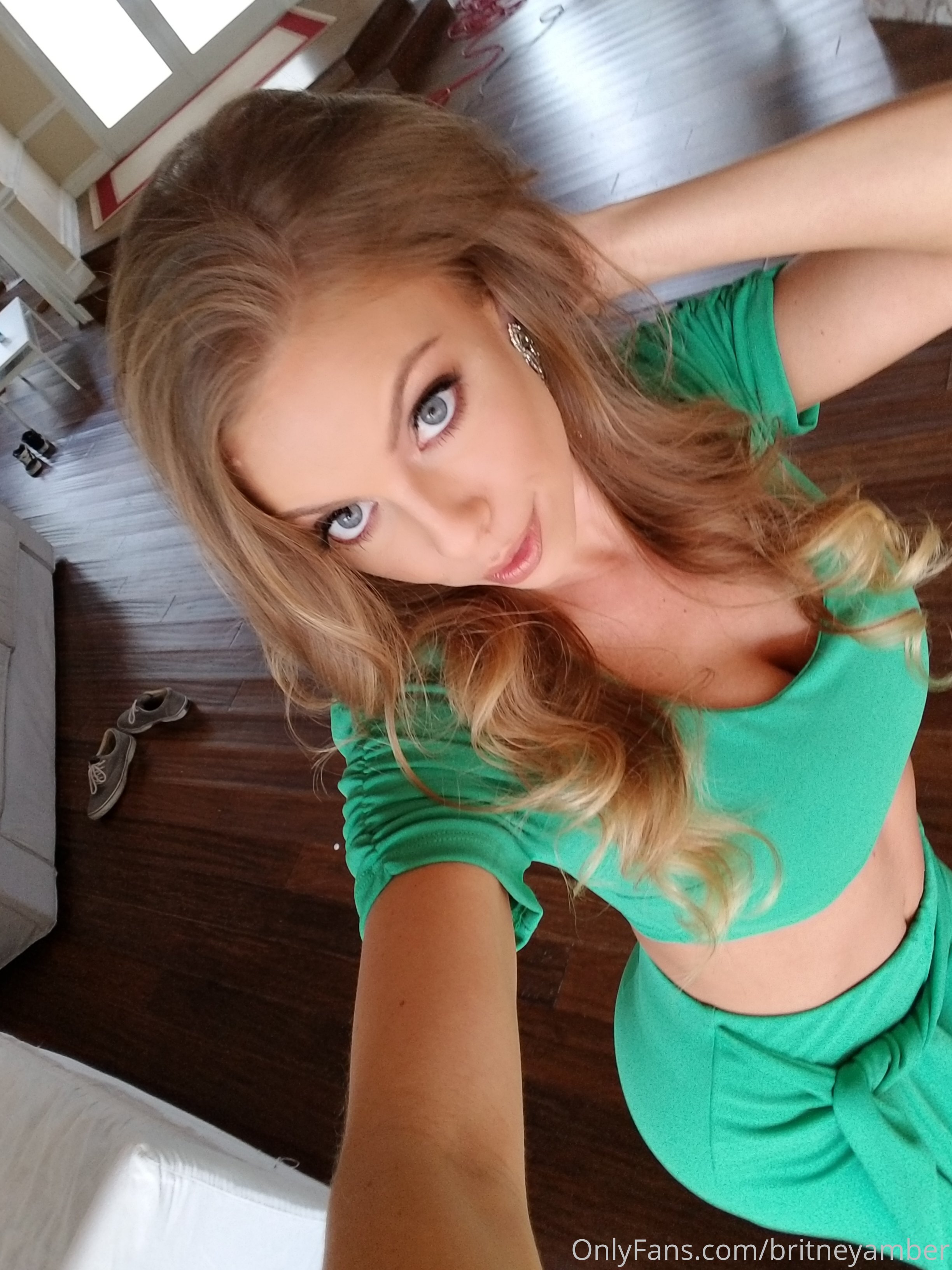 amateur photo britney amber mommy (938)