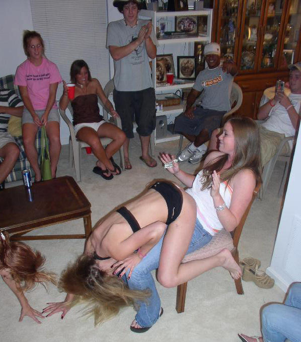 amateur photo stripper-party-12335952251128680957