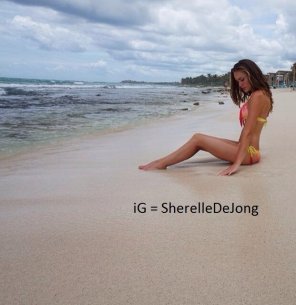 Sherelle De Jong