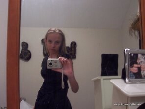 Selfshot_mirror00868